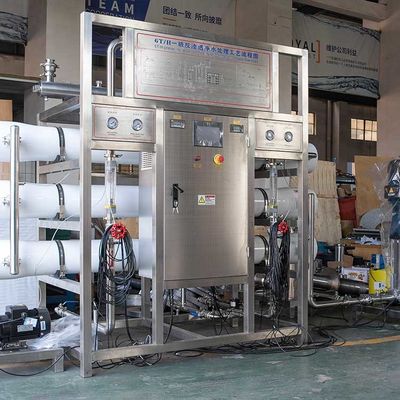 RO Membrane System Brackish Salty Seawater Desalination Equipment 50T/hour 3500KG SUS304 / S316L