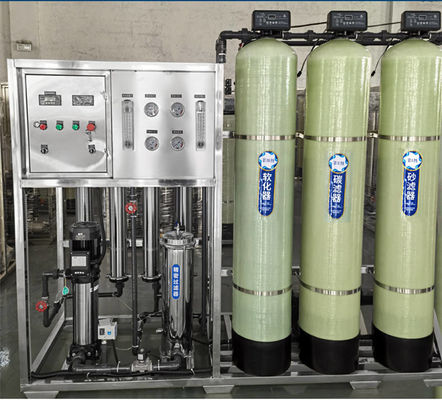 330 Kg Reverse Osmosis Water Treatment Purification Equipment UPVC Pipe 98% Desalting Rate